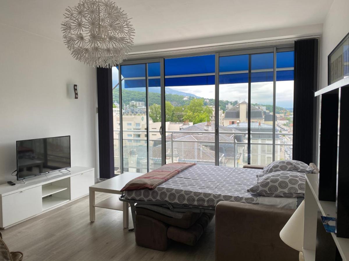 Moderne Et Lumineux Centre Aix Les Bains Apartment *